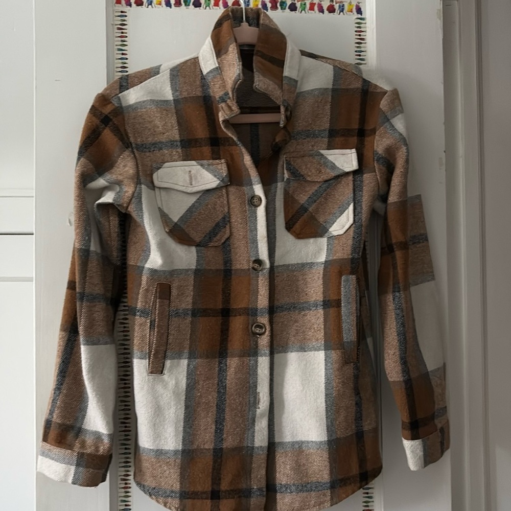Flannel shacket with pockets size girls 12
